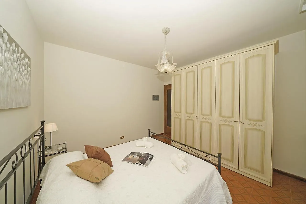 Casa Peler - Gardagate Apartment Toscolano Maderno Italy