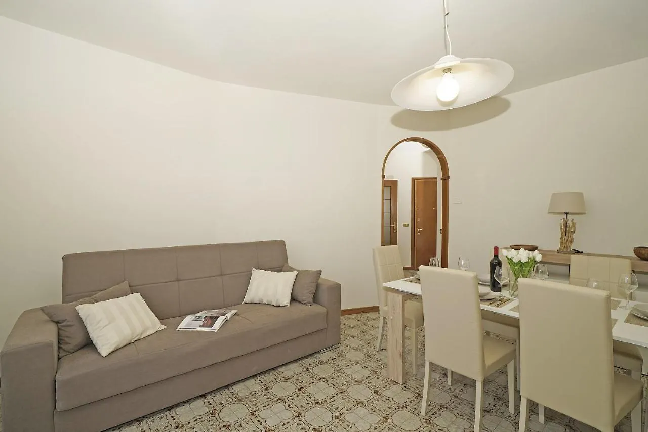 Casa Peler - Gardagate Apartment Toscolano Maderno 0*,
