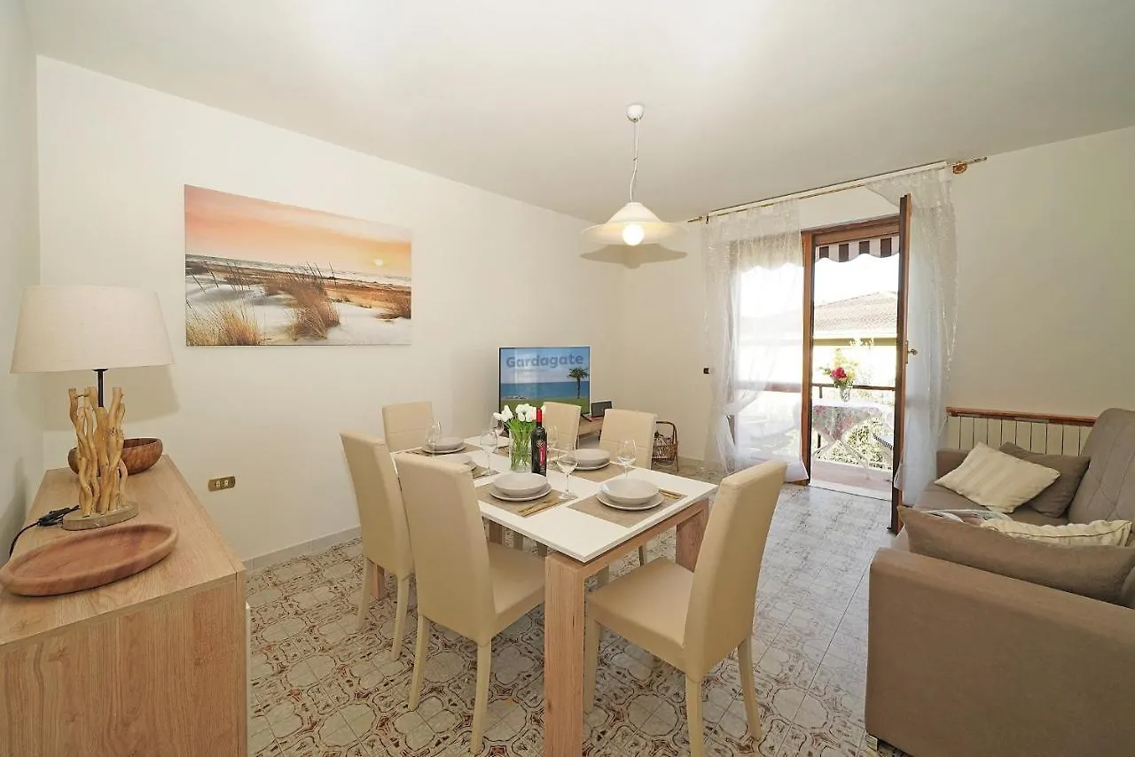 Casa Peler - Gardagate Apartment Toscolano Maderno