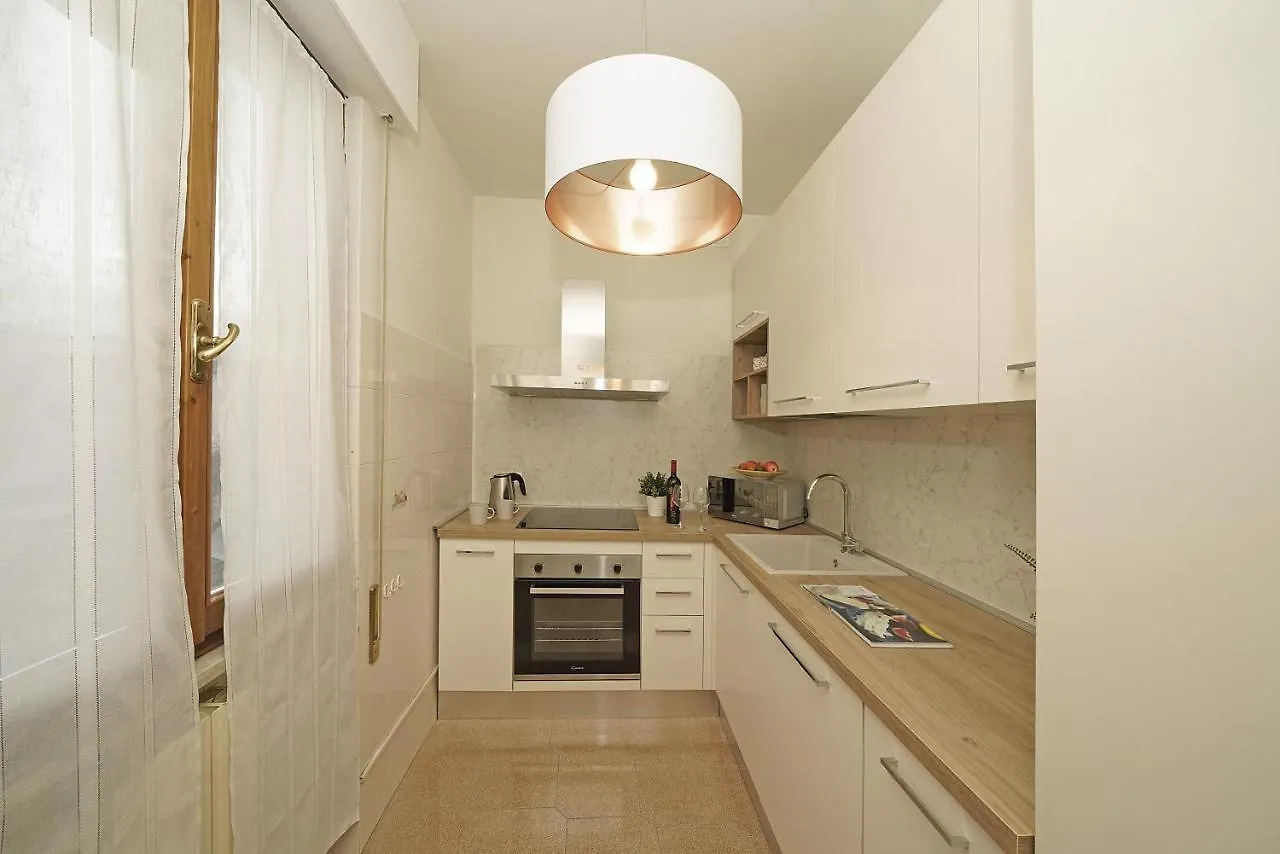 Casa Peler - Gardagate Apartment Toscolano Maderno